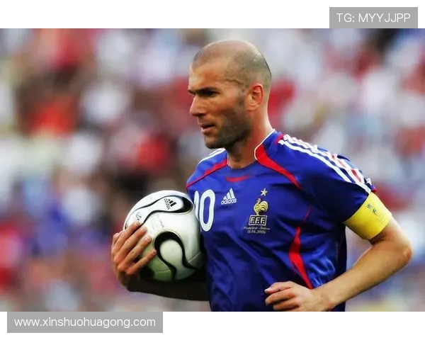 齐内丁齐达内如何以非凡智慧与优雅球风改变世界足球格局