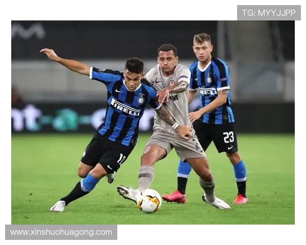 国际米兰与罗马对决结果揭晓双方表现引发热议 国际米兰与罗马对决结果揭晓双方表现引发热议